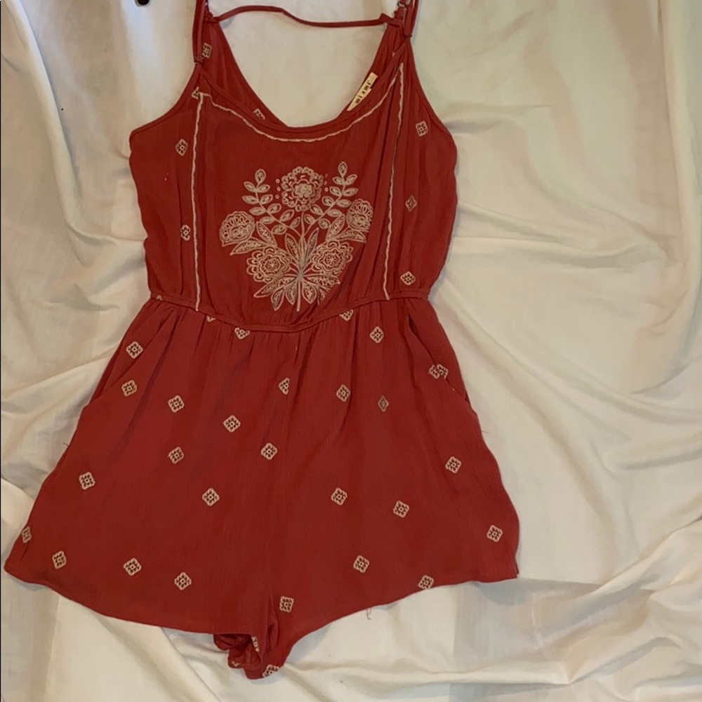 Francesca’s Romper L